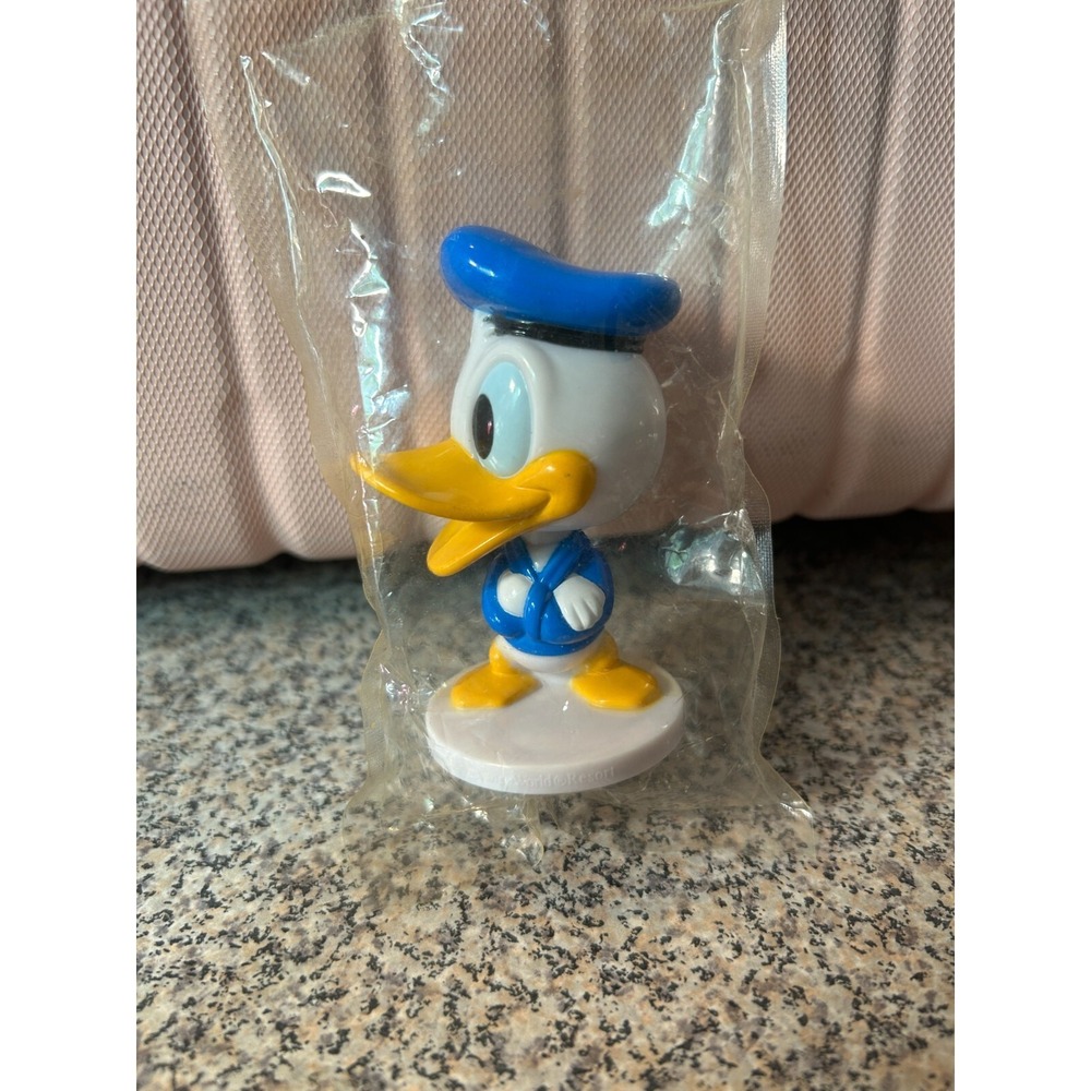 2003 DISNEY World Resort Donald Duck Kellogg's Bobble Head Figurine -New in Box - Picture 8 of 11